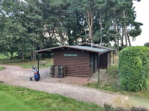 Hollinwell Halfway Hut